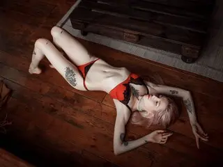 Reel naked IsabellaSnows
